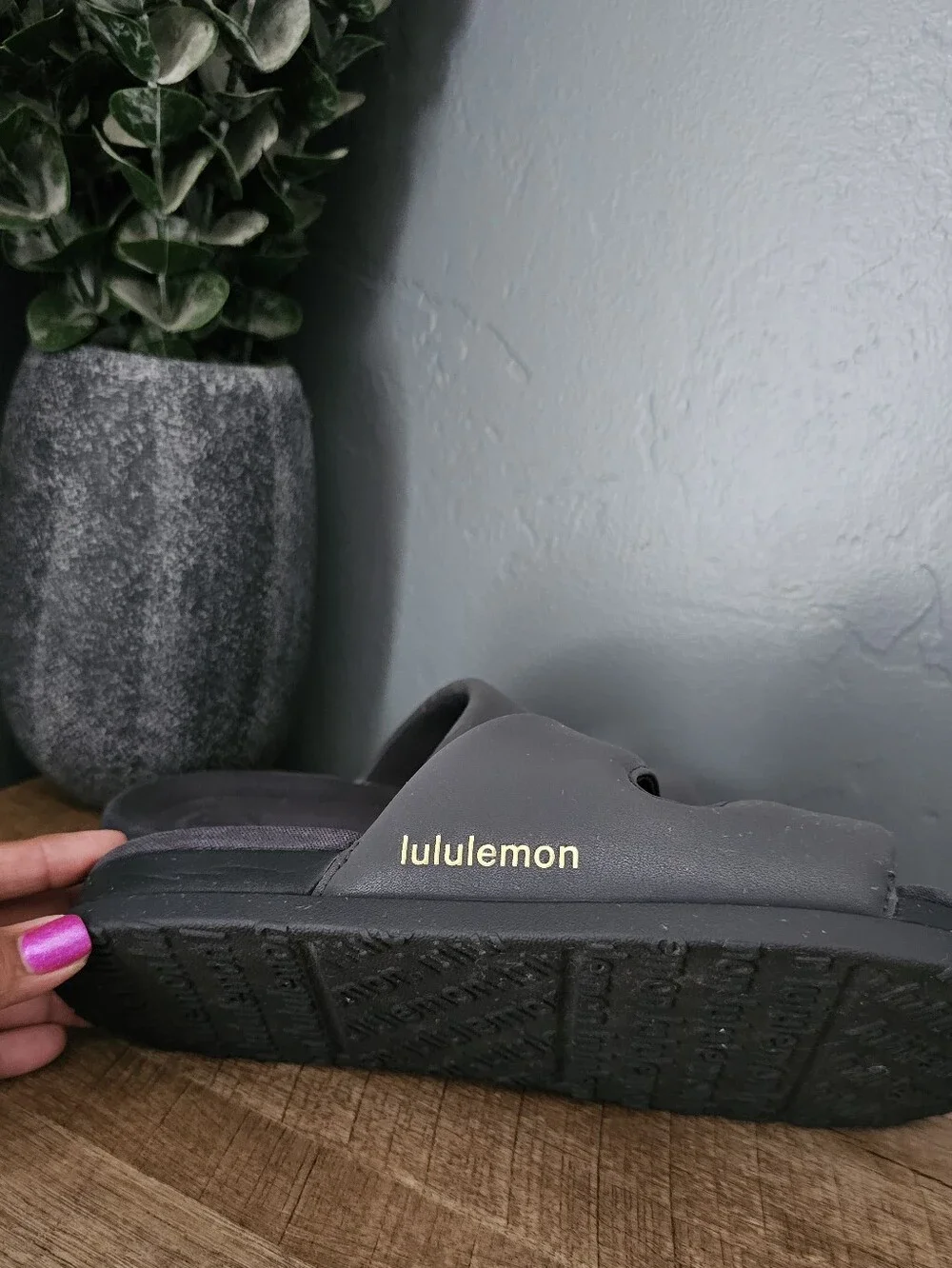 Lululemon Slides